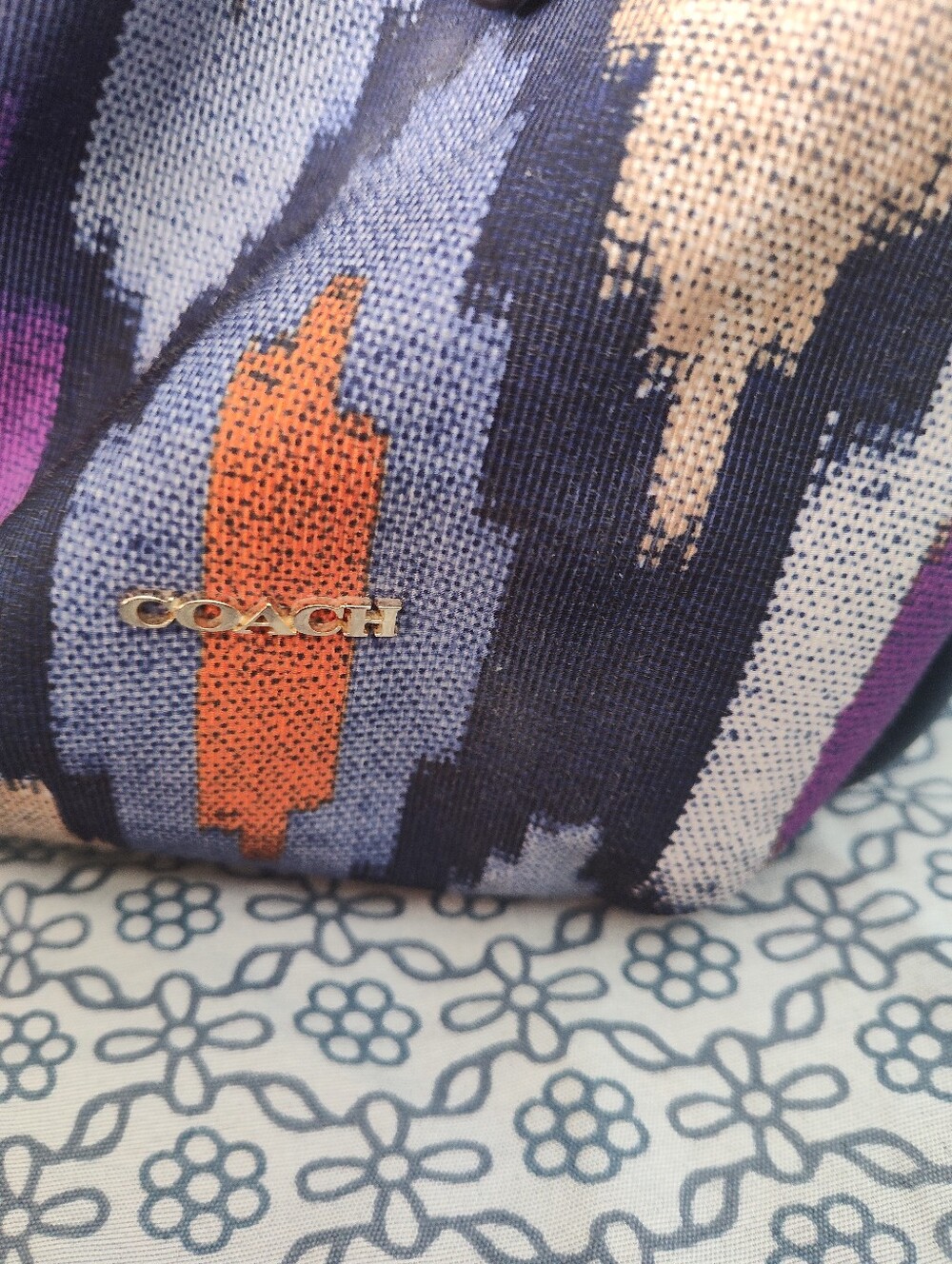 Coach Madison Ikat Print Canvas Hobo Bag with Wristlet - Purple/Black - Picture 7 of 12